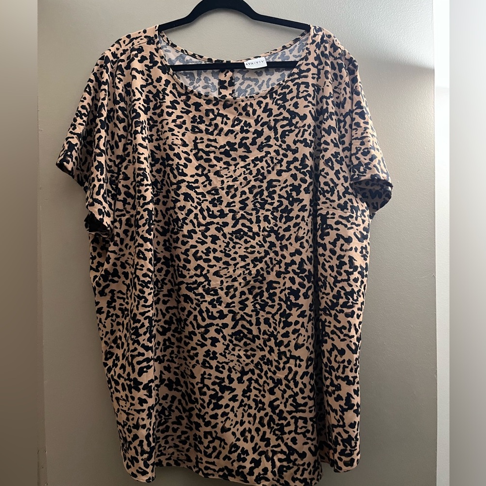 Target Ava and Vic top size 4x